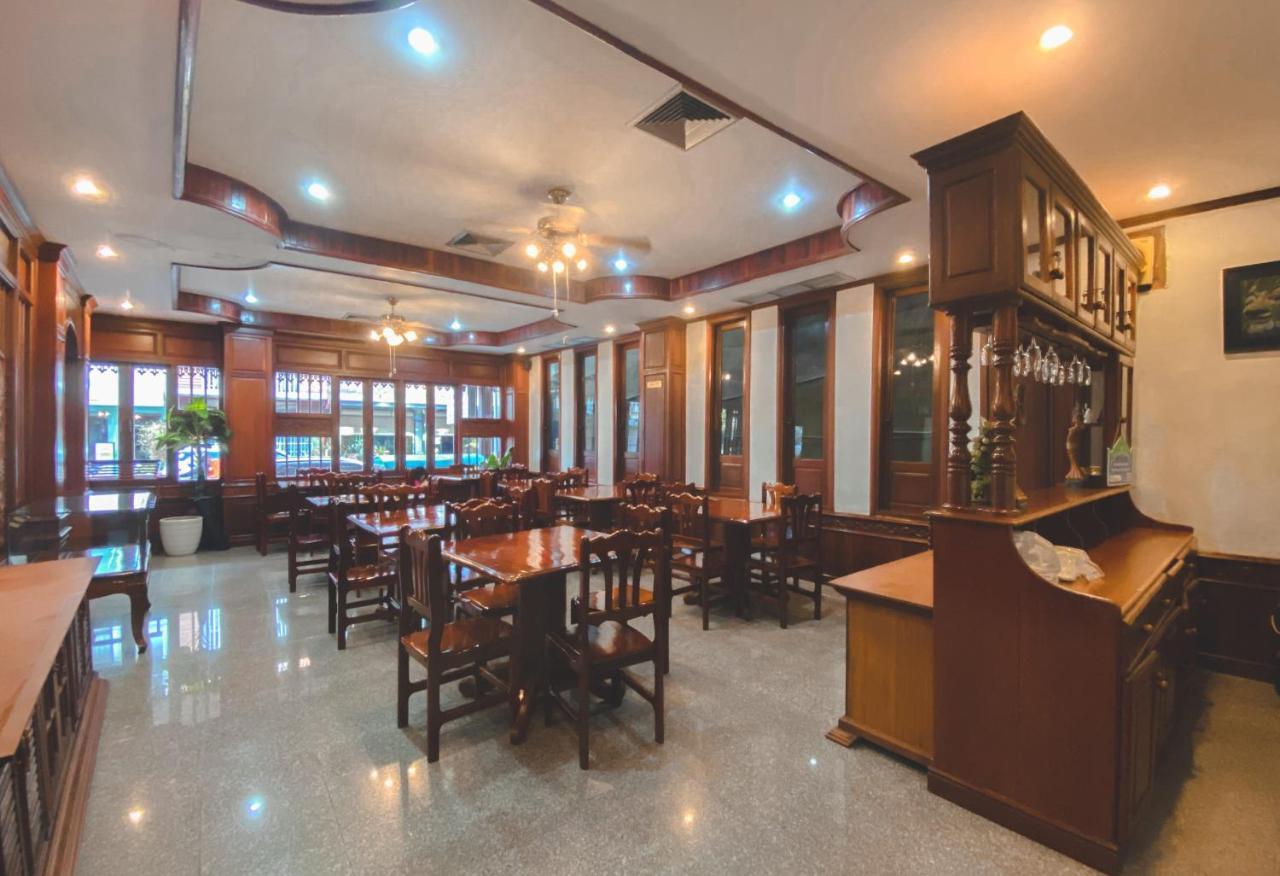 Khampiane Hotel Ban Nongdouang Екстериор снимка
